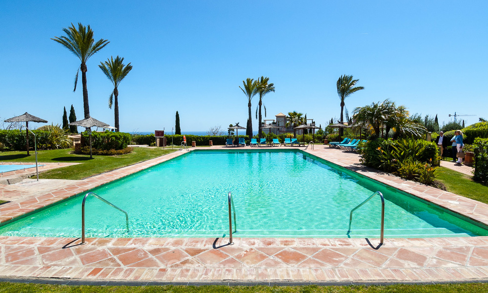 Luxury Penthouse Apartment for Sale in a Five Star Golf Resort on the New Golden Mile in Benahavis - Marbella 3066