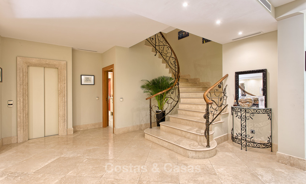 Top Quality, Classical style Villa for sale on The Golden Mile, Marbella. Reduced in price! 3120