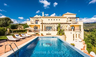 Classical Style Villa for sale with Sea- and Mountain views, located in Exclusive Golf and Country Club in Benahavis, Marbella 3156 
