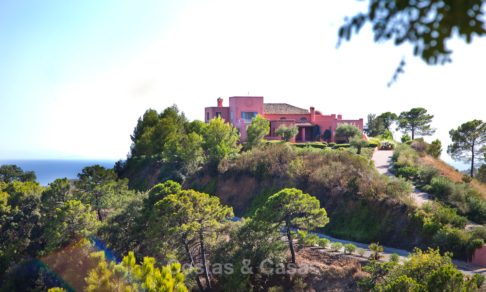 Spanish style luxury Villa with Panoramic views for sale set in a Luxurious Gated Golf Resort in Benahavis - Marbella 3170
