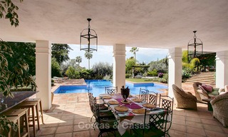 Spacious villa for sale on the Golden Mile in Marbella 3356 