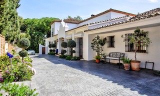 Spacious villa for sale on the Golden Mile in Marbella 3390 
