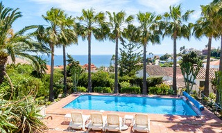Villa to Be Renovated For Sale in Estepona, Costa del Sol, With Stunning Sea Views and Near The Beach 3186 