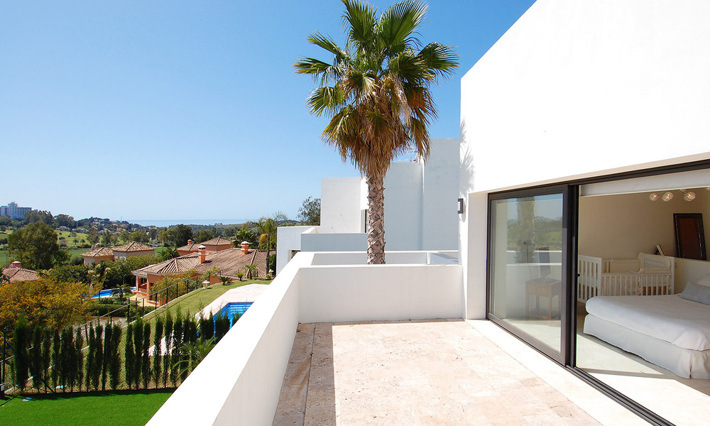Contemporary luxury Frontline Golf with Sea Views Villas for sale, Marbella - Benahavis 30437