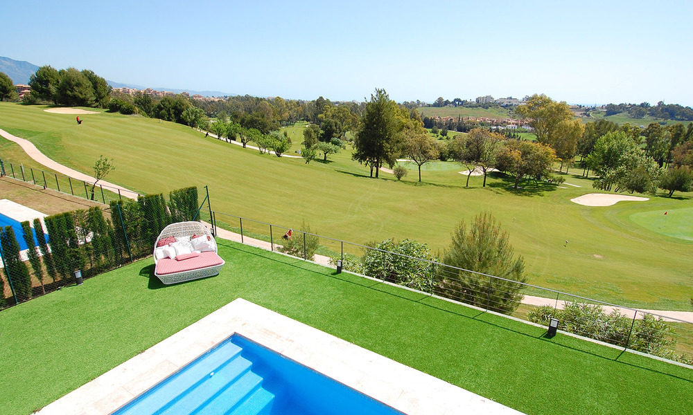 Contemporary luxury Frontline Golf with Sea Views Villas for sale, Marbella - Benahavis 30441