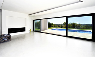 Contemporary luxury Frontline Golf with Sea Views Villas for sale, Marbella - Benahavis 30443 