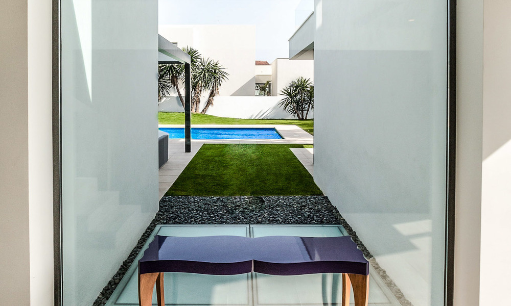 Contemporary, Beachside Villa for Sale in Puerto Banus, Marbella. Price reduced! 3441