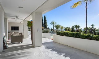 Attractive and spacious renovated luxury villa with majestic sea views for sale, Marbella East 3594 