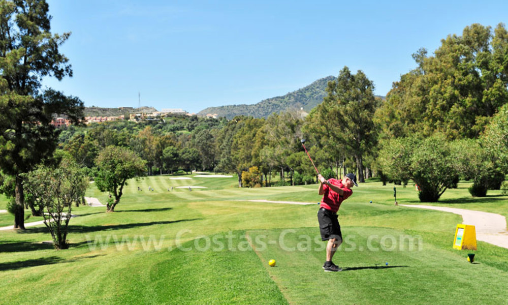 Luxury apartment for sale first line golf resort in Marbella - Estepona 3650