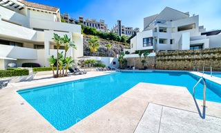 Luxury modern and spacious apartment for sale in a 5 star golf resort on the New Golden Mile in Benahavis - Marbella 3695 