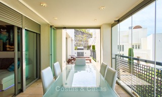 Luxury modern and spacious apartment for sale in a 5 star golf resort on the New Golden Mile in Benahavis - Marbella 3664 