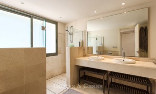 Luxury modern and spacious apartment for sale in a 5 star golf resort on the New Golden Mile in Benahavis - Marbella 3683 