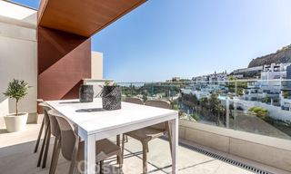 New, modern apartments for sale in a sought after area of Benahavis - Marbella. Key ready. 32387 