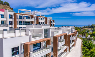 New, modern apartments for sale in a sought after area of Benahavis - Marbella. Key ready. 32394 