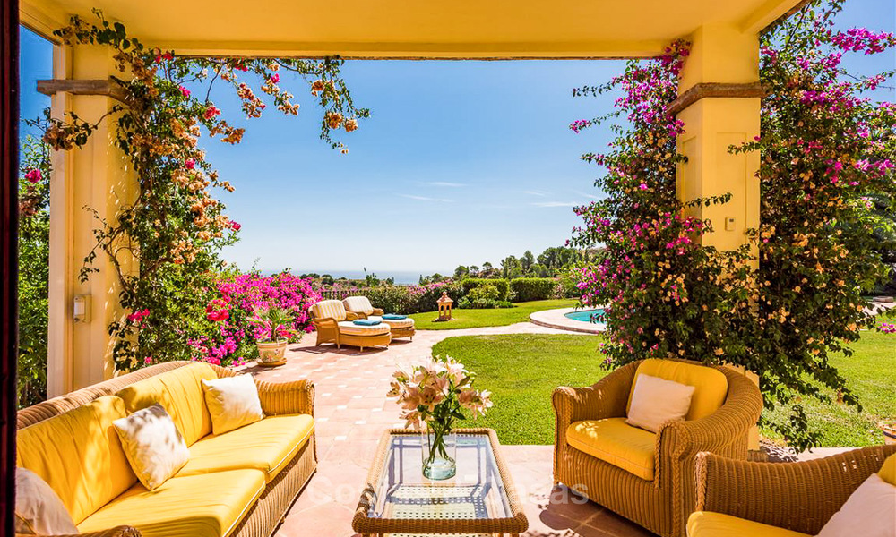 Charming and spacious Andalusian style villa for sale in El Madroñal, Benahavis - Marbella 3762