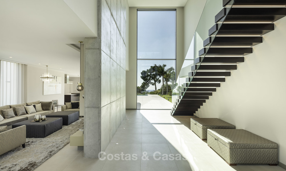 New elegant-contemporary modern luxury villa for sale in El Madroñal, Benahavis - Marbella 17155