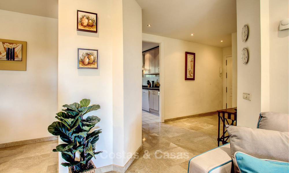 Charming, spacious south-facing luxury apartment for sale in a sought after golf urbanisation, Elviria - Marbella 4094
