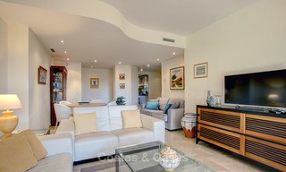 Charming, spacious south-facing luxury apartment for sale in a sought after golf urbanisation, Elviria - Marbella 4097 