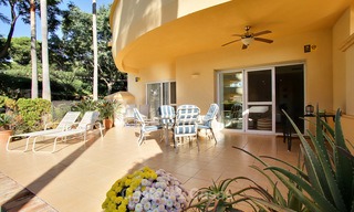 Charming, spacious south-facing luxury apartment for sale in a sought after golf urbanisation, Elviria - Marbella 4102 