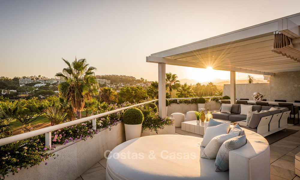 First line golf, spacious luxury penthouse for sale in Nueva Andalucia - Marbella 4027