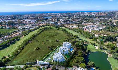 Exclusive new apartments for sale in an upscale golf resort in Benahavis - Marbella. Ready. Last unit - Penthouse! 33237