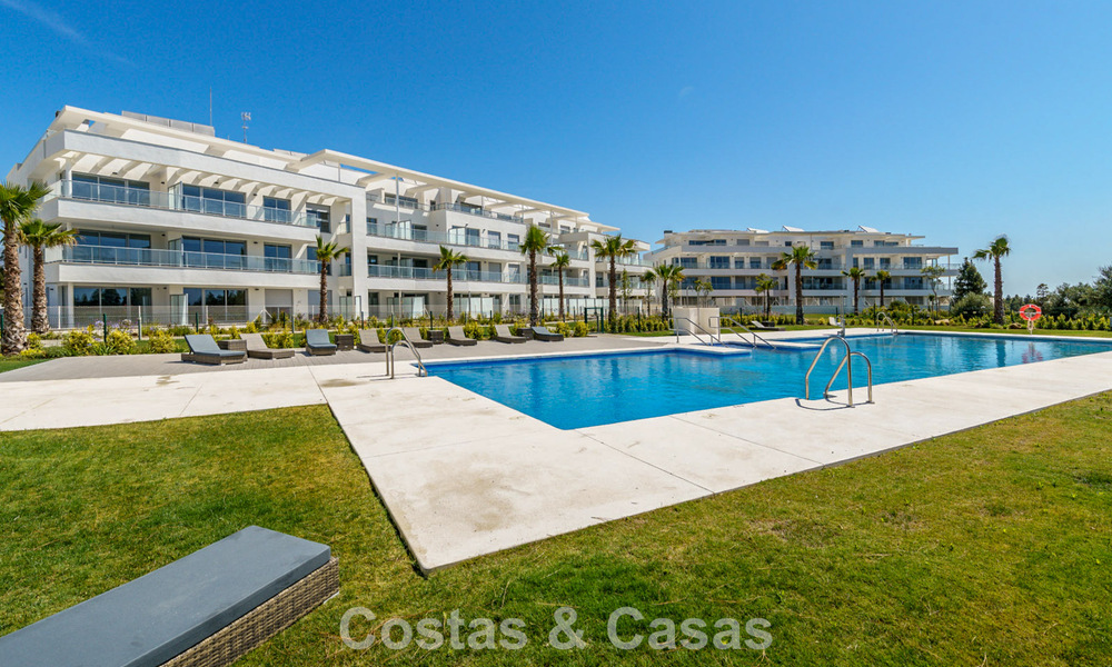 New built modern apartments for sale in a new contemporary development - Mijas, Costa del Sol 780164