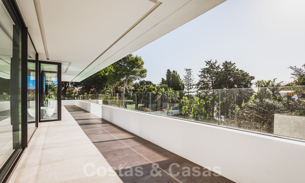 Brand new, beach side ultra-modern designer style villa for sale, Estepona East - Marbella. Ready to move in. 30727