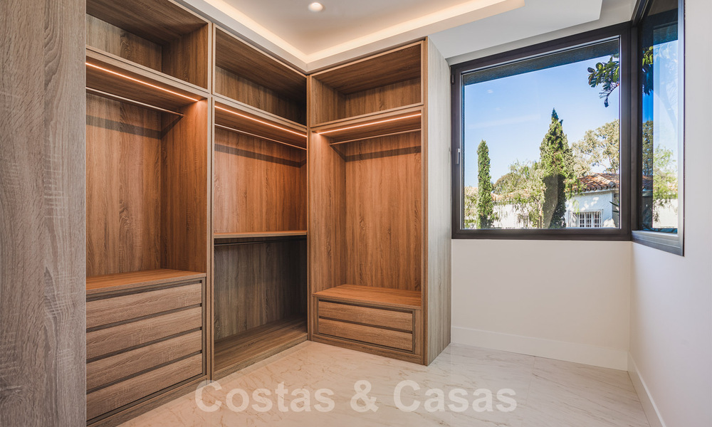 Brand new, beach side ultra-modern designer style villa for sale, Estepona East - Marbella. Ready to move in. 30741