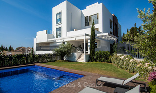 Last unit! Modern exclusive apartments for sale, each with their own heated pool, on the Golden Mile, Marbella 4249 