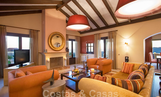 Exclusive villa for sale, with sea views, in a gated resort in Marbella - Benahavis 22369 