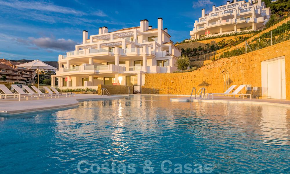 Stunning modern luxury apartments for sale in an exclusive complex in Nueva Andalucia - Marbella with panoramic golf and sea views 31957