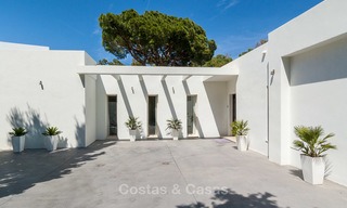 Modern villa for sale near the beach and frontline golf in Marbella - Estepona 4283 