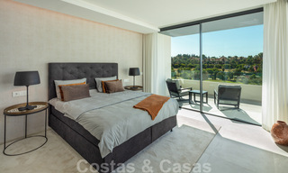 Brand new modern luxury villas for sale in a boutique development on the golf course on the New Golden Mile, Marbella - Estepona. Ready to move in. 32931 