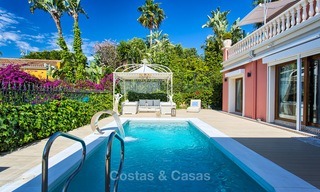 High end classical style luxury villa with sea views for sale on the Golden Mile, Marbella. 4587 
