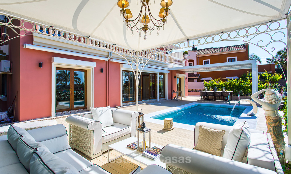 High end classical style luxury villa with sea views for sale on the Golden Mile, Marbella. 4588