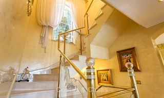 High end classical style luxury villa with sea views for sale on the Golden Mile, Marbella. 4602 
