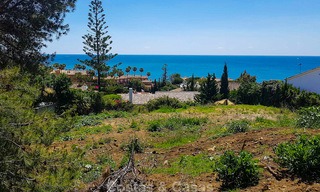 Modern villa for sale with beautiful open sea views, 5 minutes’ walk to the beach - Estepona 4706 