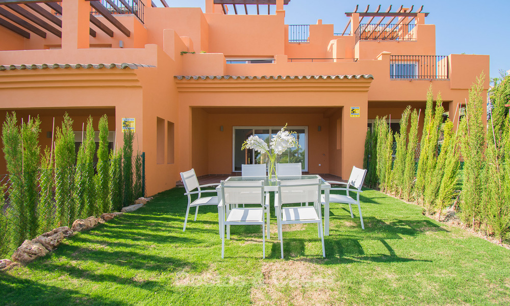 Freshly renovated, Andalusian style townhouses for sale, with sea views, ready to move in, Benahavis, Marbella 5980