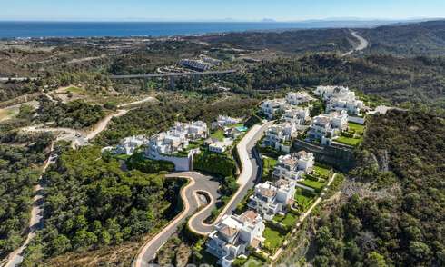 Modern luxury apartments for sale in a new development with spectacular sea views in Benahavis, Marbella 804266