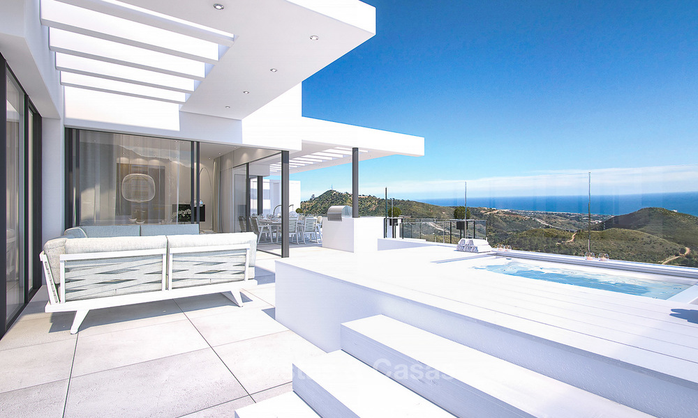 Modern luxury apartments for sale with uninterrupted sea views at a short drive from Marbella center. 4870