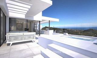 Modern-contemporary luxury apartments with marvellous sea views for sale, short drive to Marbella centre. 4935 