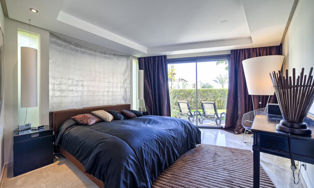 Spacious and smart modern luxury apartment for sale, Golden Mile, Marbella 5222