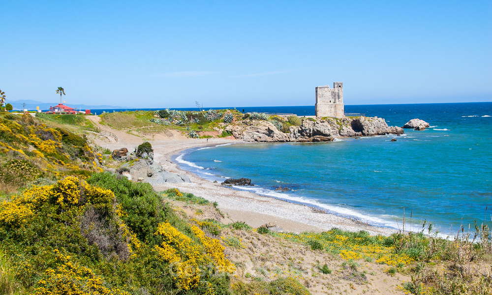 Newly renovated frontline beach apartments for sale, ready to move in, Casares, Costa del Sol 5461