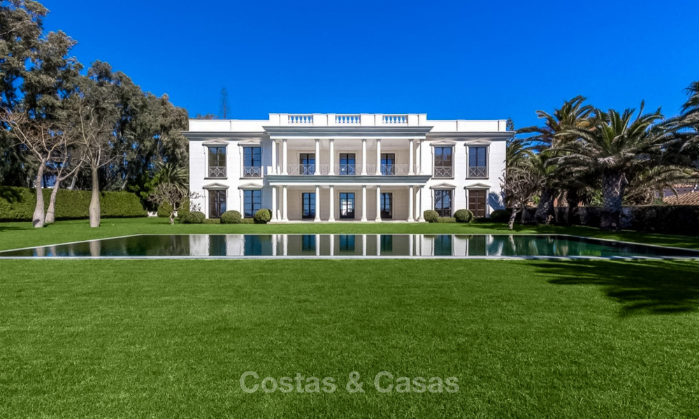 Prestigious palatial front line beach villa for sale, classic style, between Marbella and Estepona 5506