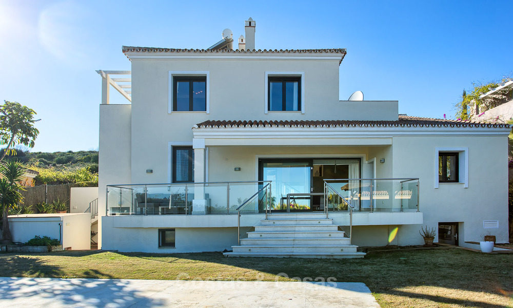 Spacious and attractive renovated villa with sea views for sale, La Duquesa, Manilva, Costa del Sol 5562