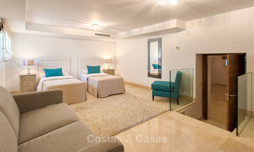 Spacious and attractive renovated villa with sea views for sale, La Duquesa, Manilva, Costa del Sol 5566