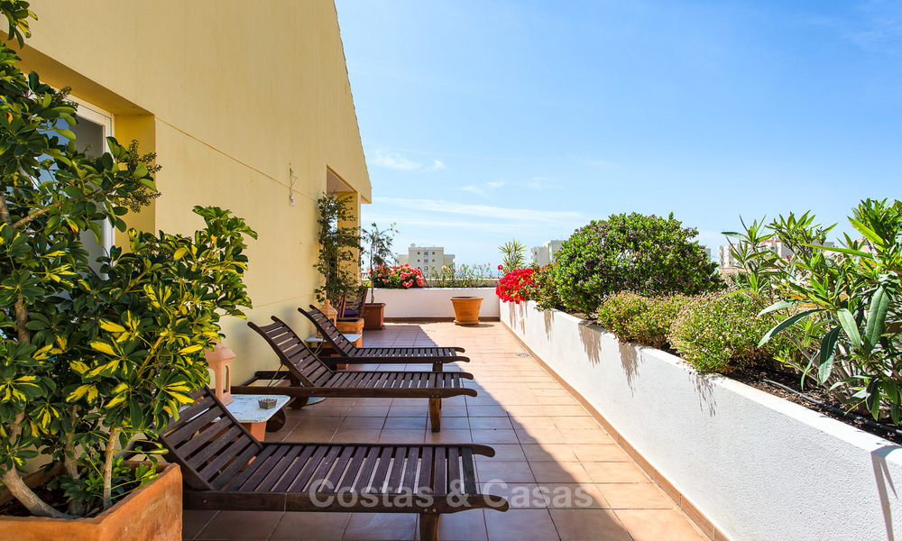 Very spacious, cosy and convenient luxury penthouse apartment for sale, Estepona center 5657