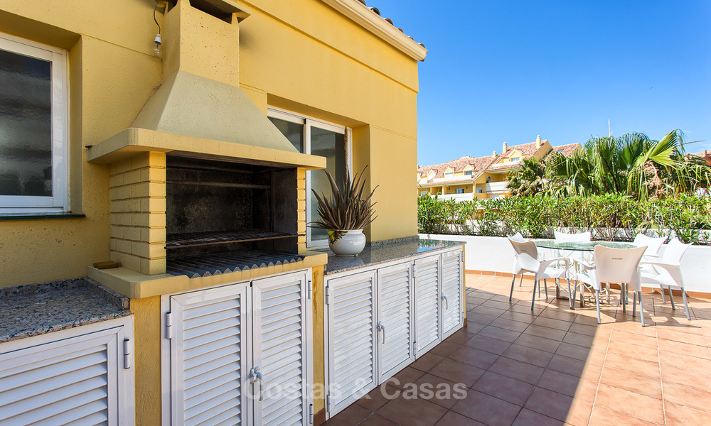 Very spacious, cosy and convenient luxury penthouse apartment for sale, Estepona center 5658