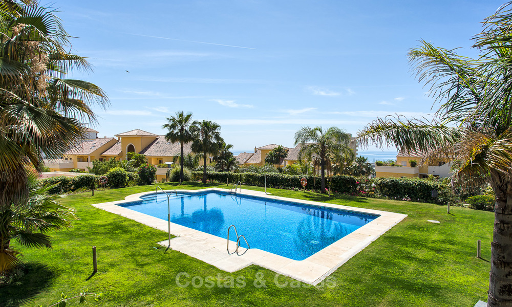 Very spacious, cosy and convenient luxury penthouse apartment for sale, Estepona center 5664