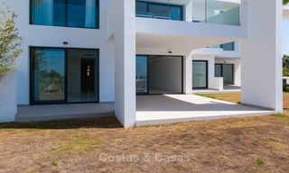 New, modern raised garden apartment with golf, mountain- and sea-views for sale in Benahavis - Marbella 5819 